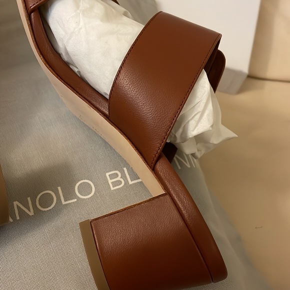 Manolo Blahnik
Titubanew Leather Mules(US6.5) - Picture 7 of 10